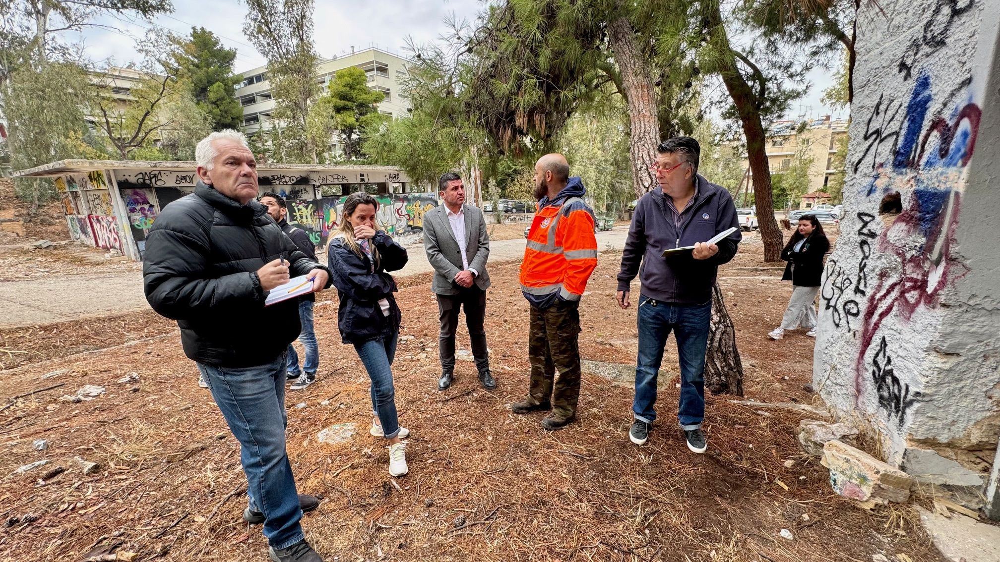 Aυτοψία του Δημάρχου Αγίας Παρασκευής Γιάννη Μυλωνάκη στο πολιτιστικό και αθλητικό πάρκο Σταύρος Κώτσης